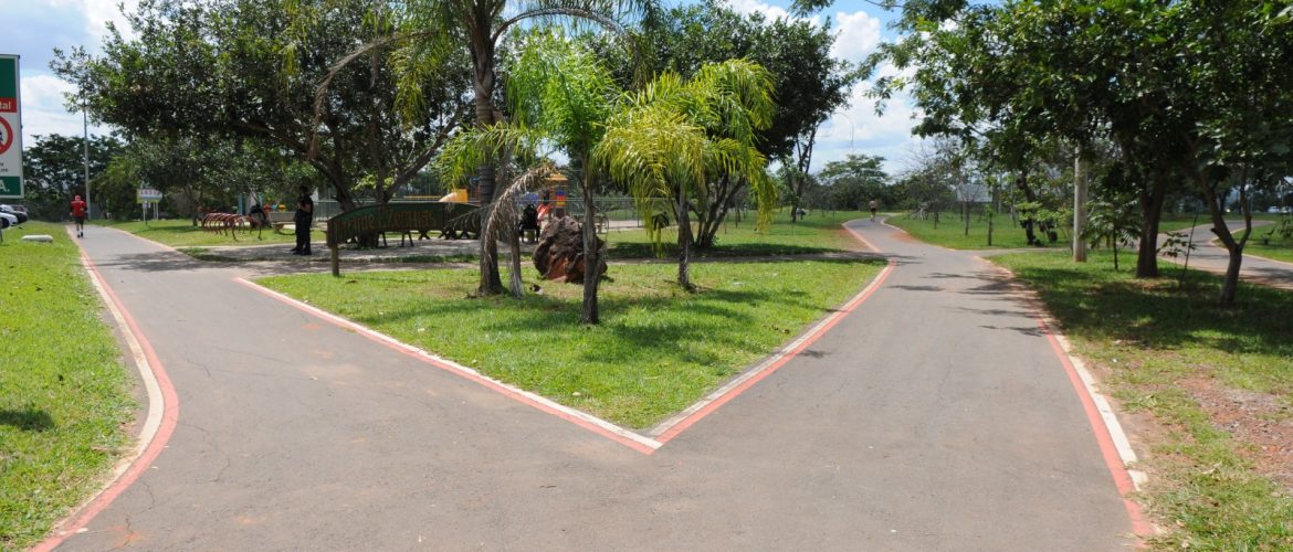 Guará reúne parques para caminhadas, pedaladas e momentos de lazer ao ar livre