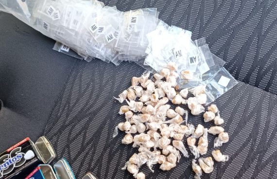 PMDF prende dois homens e apreende drogas e objetos furtados durante operação no SOF Sul
